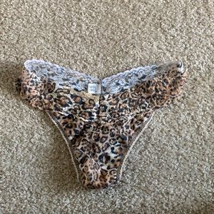 Hanky Panky Original Rise Thong (NWOT)